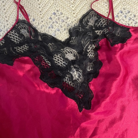 Vintage Large Victoria’s Secret Slip Dress Gold Label Coquette Red Black Nighty - Picture 6 of 7